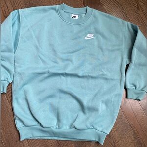 Nike stitched logo crewneck sweatshirt kids oversized medium